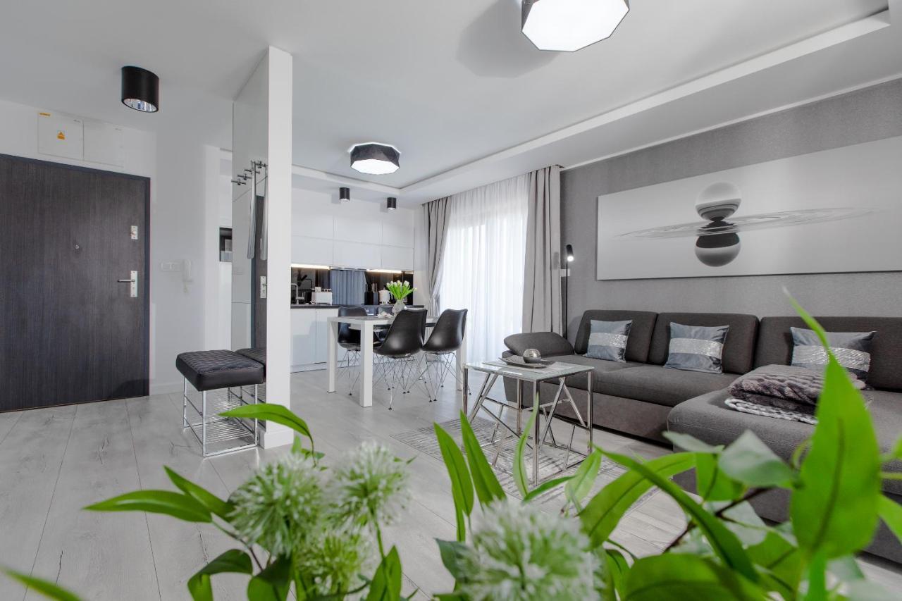Apartament Linia Komfortu Gardenia Dziwnow Z Widokiem Na Morze Epapartamenty Exteriör bild