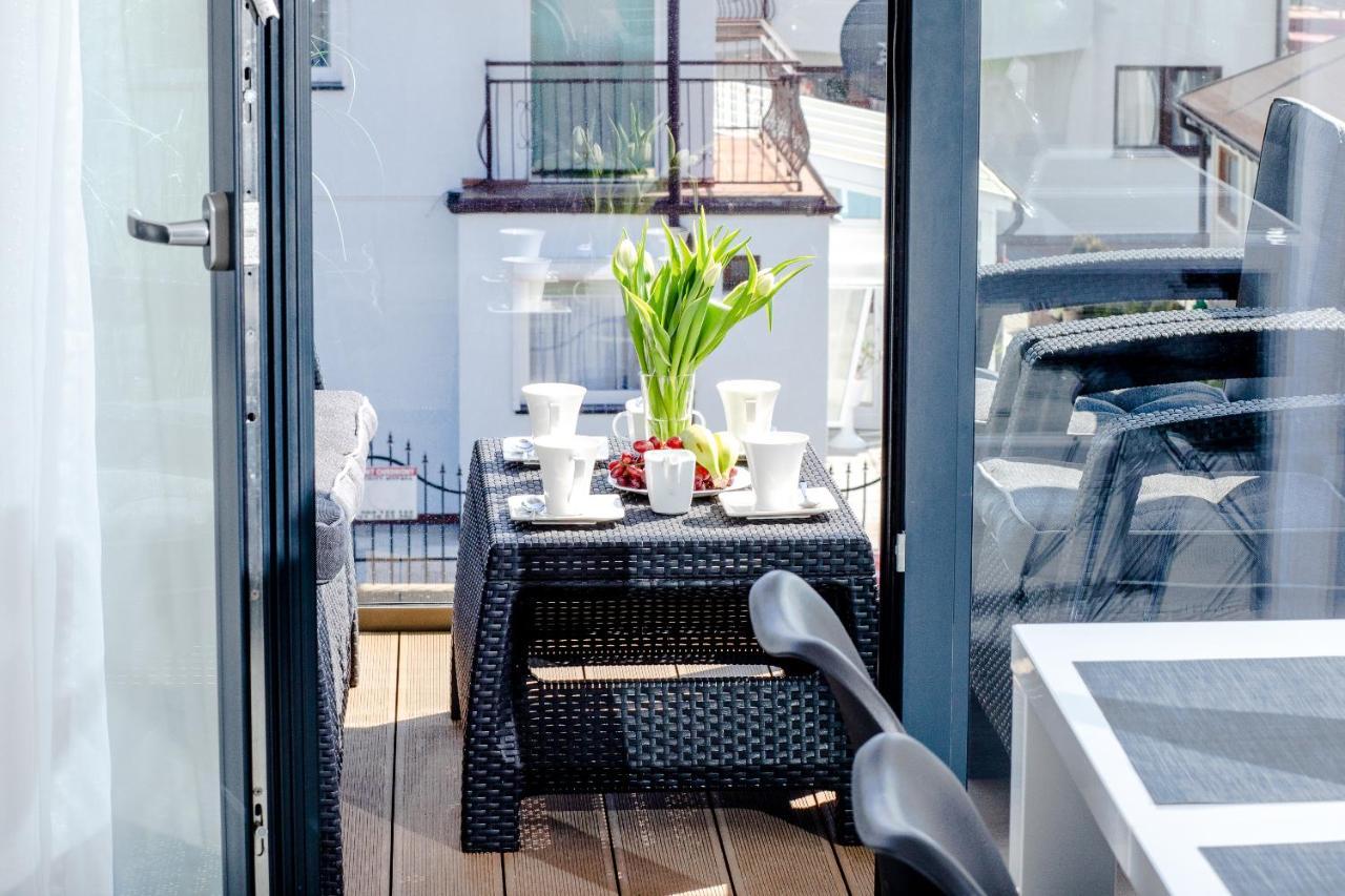 Apartament Linia Komfortu Gardenia Dziwnow Z Widokiem Na Morze Epapartamenty Exteriör bild