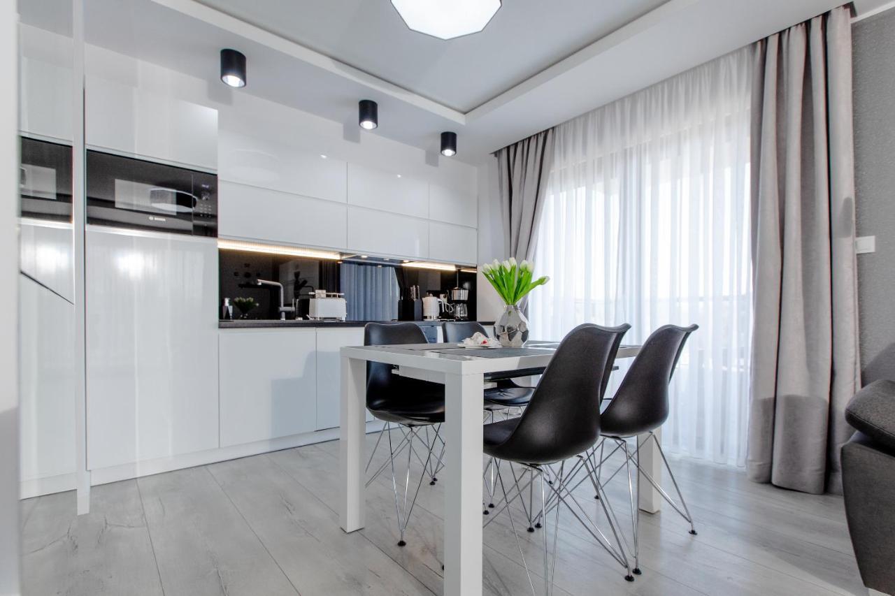 Apartament Linia Komfortu Gardenia Dziwnow Z Widokiem Na Morze Epapartamenty Exteriör bild