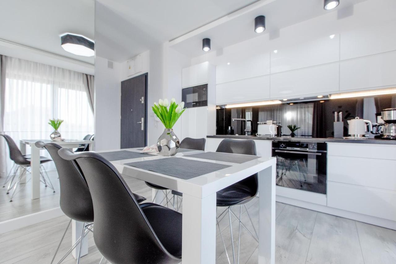 Apartament Linia Komfortu Gardenia Dziwnow Z Widokiem Na Morze Epapartamenty Exteriör bild