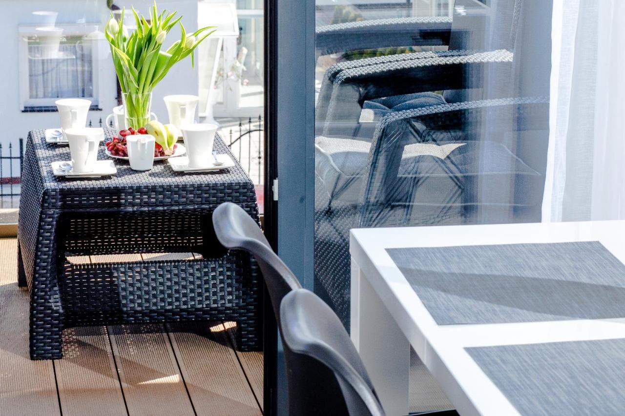 Apartament Linia Komfortu Gardenia Dziwnow Z Widokiem Na Morze Epapartamenty Exteriör bild