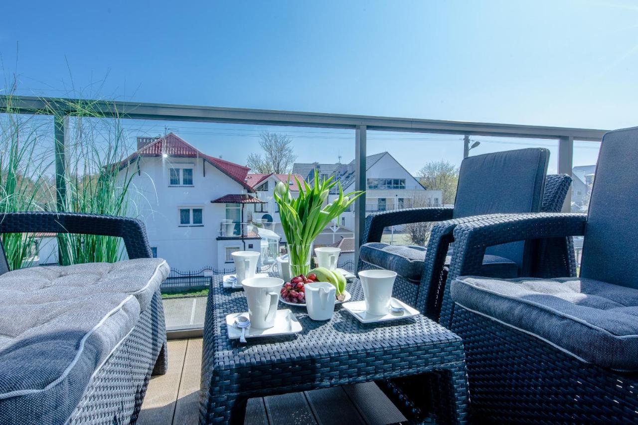 Apartament Linia Komfortu Gardenia Dziwnow Z Widokiem Na Morze Epapartamenty Exteriör bild